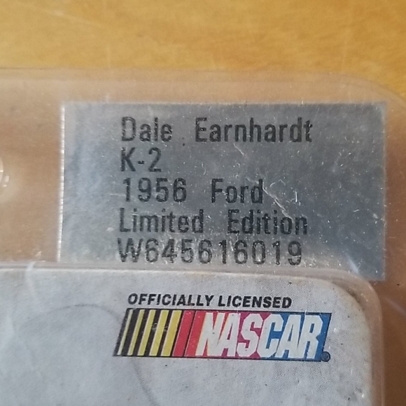 *NEW* SEALED. Earnhardt 1956 Ford Victoria diecast - Picture 2 of 4